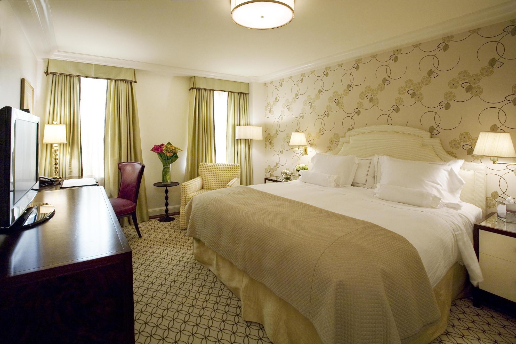 The Carlyle, A Rosewood Hotel New York Bagian luar foto